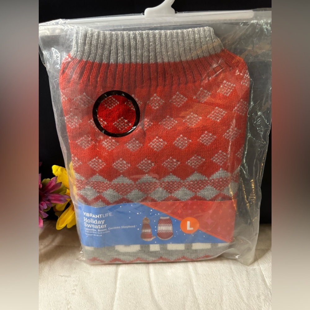 New Vibrant Life Large Holiday “SPOILED” Dog Sweater 50-90 Lbs, 20”L (back)